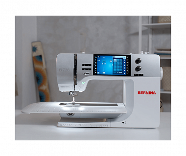 Швейная машина Bernina 735