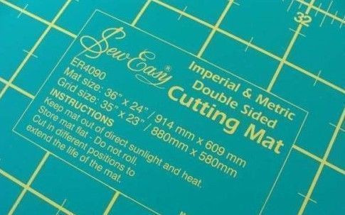 Мат для раскройного ножа двусторонний Sew Easy 90х60см ER4090
