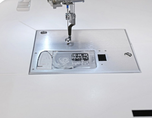 Вышивальная машина Janome Memory Craft 500E Вышивальная машина Janome Memory Craft 500E